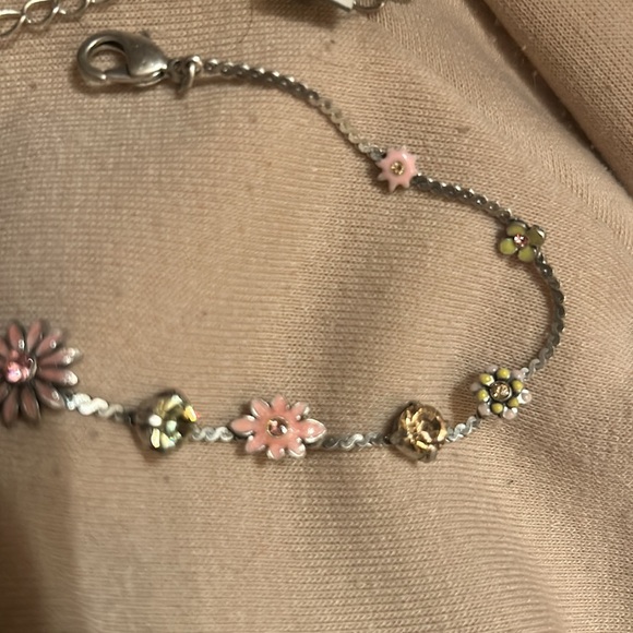 PRETTY PRETTY spring choker BY Pilgrim/Denmark - Picture 2 of 7